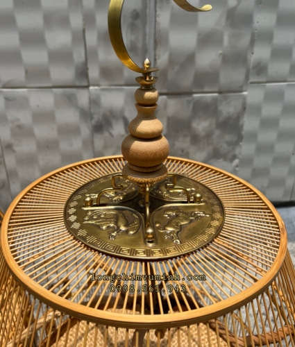 Lồng chum Cầu Rễ chống ngoái